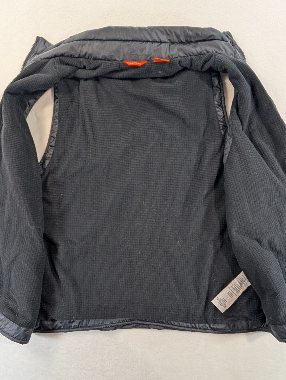 Merrell Insulated Full Zip Vest Men's Medium Black |  Gorpcore Outdoor‎ Puffer - Picture 6 of 8